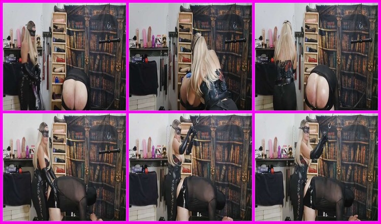 Lady dominates strapon use 1609703